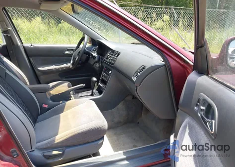 1996 Honda Accord Lx/Ex z USA, uszkodzony, nr VIN 1HGCD5635TA024052